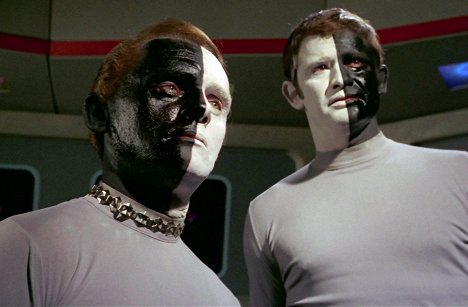 Frank Gorshin, Lou Antonio - Star Trek - Let That Be Your Last Battlefield - Photos