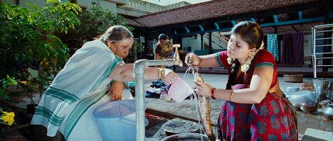 Rohini Hattangadi, Anjali - Seethamma Vakitlo Sirimalle Chettu - Kuvat elokuvasta