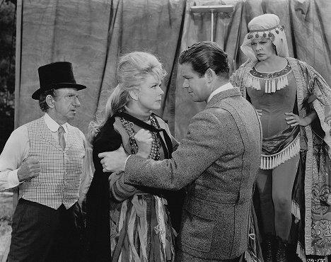 Jimmy Durante, Doris Day, Stephen Boyd, Martha Raye - Billy Rose's Jumbo - Filmfotók