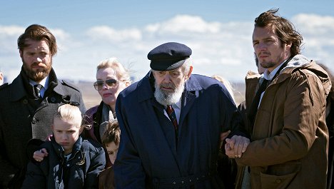Jóhannes Haukur Jóhannesson, Elma Lísa Gunnarsdóttir, Erlingur Gíslason, Felix Klare - Der Island-Krimi: Der Tote im Westfjord - Film
