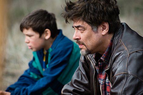 Eldar Residovic, Benicio Del Toro - Perfektní den - Z filmu
