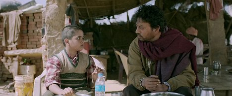 Vishesh Bansal, Irrfan Khan - Madaari - Van film