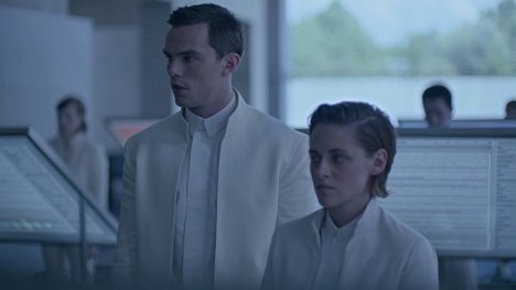 Nicholas Hoult, Kristen Stewart - Equals - Kuvat elokuvasta