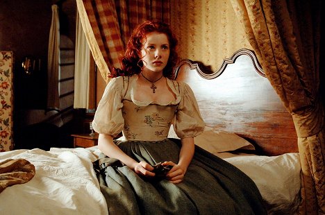 Rachel Hurd-Wood - Perfume: The Story of a Murderer - Photos