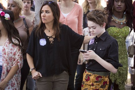 Pamela Adlon, Hannah Riley - Better Things - Woman Is the Something of the Something - Photos