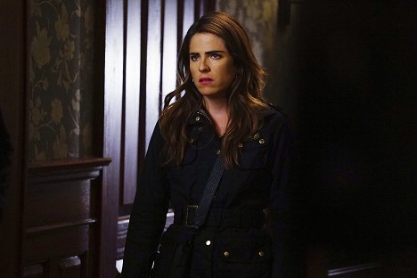 Karla Souza - How to Get Away with Murder - Boire et déboires - Film