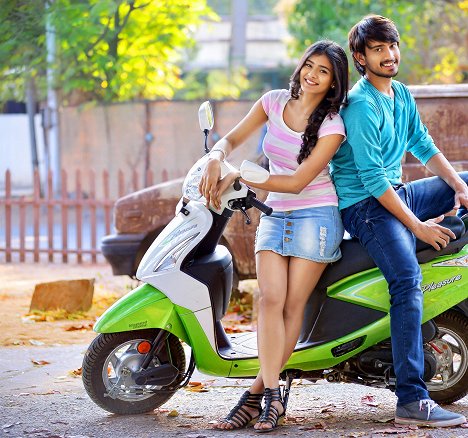 Hebah Patel, Raj Tarun - Kumari 21F - Z filmu