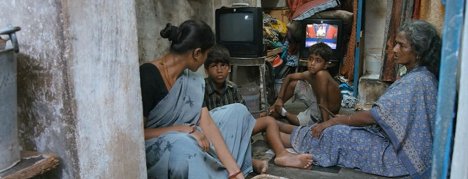 J. Vignesh, Ramesh - Kaakkaa Muttai - Van film
