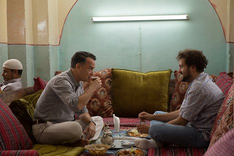 Tom Hanks, Omar Elba - Ein Hologramm für den König - Filmfotos