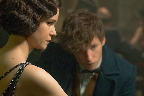 Katherine Waterston, Eddie Redmayne - Fantastic Beasts and Where to Find Them - Photos
