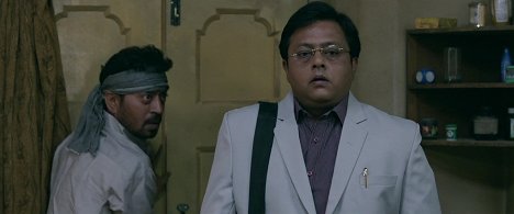 Irrfan Khan, Nitish Pandey - Madaari - De la película