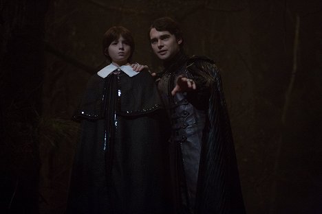 Oliver Bell - Salem - After the Fall - Photos