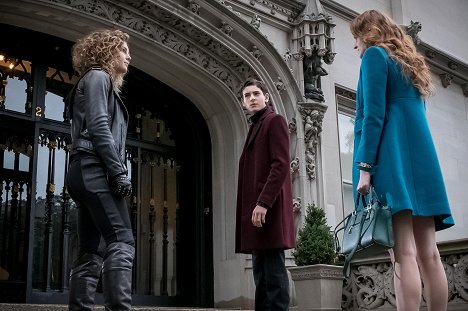 Camren Bicondova, David Mazouz, Maggie Geha - Gotham - Popravčí - Z filmu