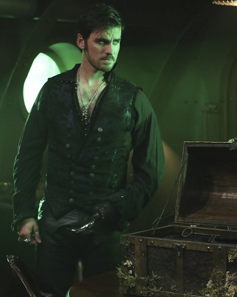 Colin O'Donoghue - Once Upon a Time - Dark Waters - Photos