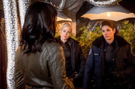 Charlotte Sullivan, Missy Peregrym - Rookie Blue - You Are Here - Photos