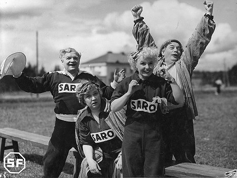 Antero Suonio, Elsa Rantalainen, Laila Rihte, Aku Korhonen - Lapatossu and Vinski at the Olympics - Photos