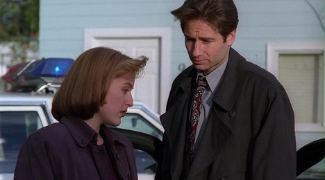 Gillian Anderson, David Duchovny - The X-Files - Eve - Photos
