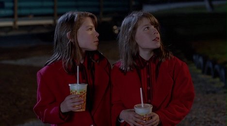 Sabrina Krievins, Erika Krievins - The X-Files - Salaiset kansiot - Eve - Kuvat elokuvasta