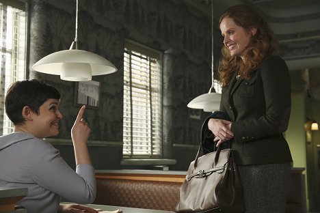 Ginnifer Goodwin, Rebecca Mader - Once Upon a Time - Witch Hunt - Photos