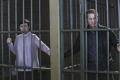 Ginnifer Goodwin, Josh Dallas - Once Upon a Time - Fall - Photos