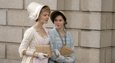 Carey Mulligan, Felicity Jones - Jane Austen's Northanger Abbey - Filmfotos