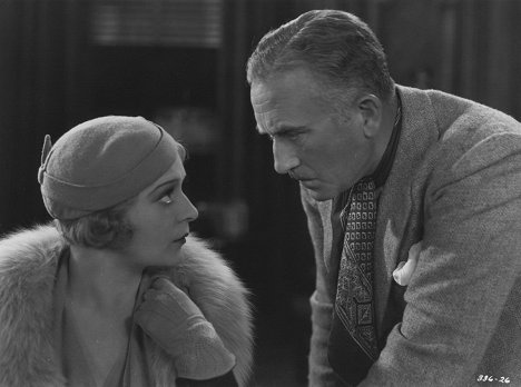 Marguerite De La Motte, John Halliday - A Woman's Man - Film