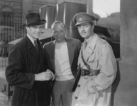 Colin Clive, Michael Curtiz, William Powell - The Key - Tournage