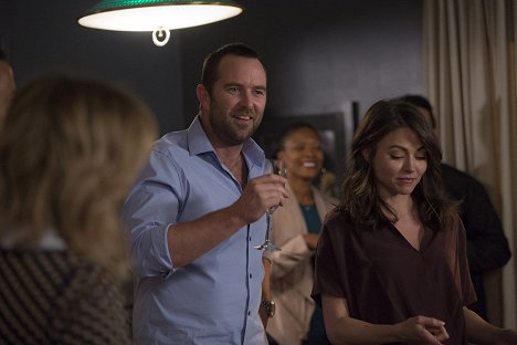 Sullivan Stapleton, Trieste Kelly Dunn - Blindspot - We Fight Deaths on Thick Lone Waters - Photos