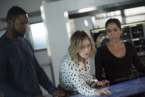 Rob Brown, Ashley Johnson, Audrey Esparza - Blindspot - We Fight Deaths on Thick Lone Waters - Photos