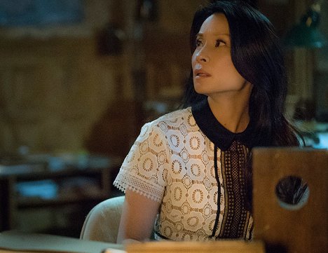 Lucy Liu - Elementary - Die Fälle des Sherlock Holmes - Hoch gepokert - Filmfotos