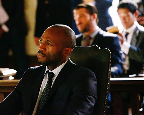 Billy Brown - How to Get Away with Murder - She's Dying - Photos