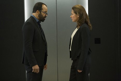 Jeffrey Wright, Sidse Babett Knudsen - Westworld - Trompe L'Oeil - Z filmu