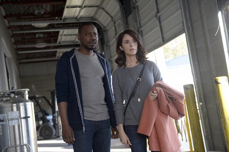 Malcolm Barrett, Abigail Spencer - Timeless - The Watergate Tape - Photos