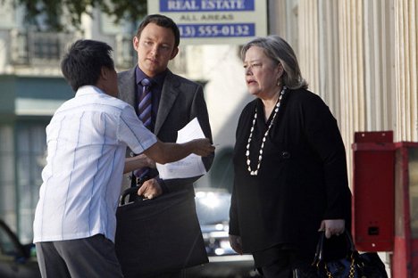 Nate Corddry, Kathy Bates - Harry's Law - Heat of Passion - Photos