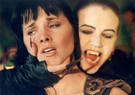 Lucy Lawless, Renée O'Connor - Xena - Girls Just Wanna Have Fun - Photos
