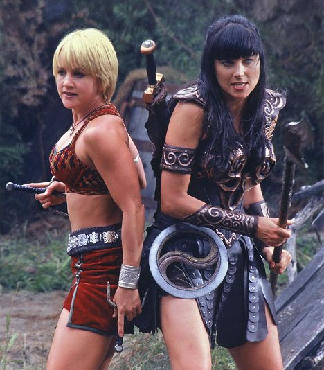 Renée O'Connor, Lucy Lawless - Xena - Last of the Centaurs - Photos