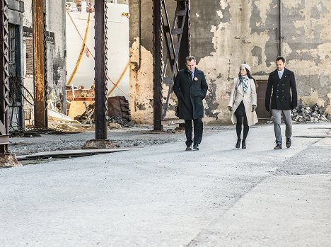 Aidan Quinn, Lucy Liu, Jonny Lee Miller - Elementary - Die Fälle des Sherlock Holmes - Geliebte Feindin - Filmfotos