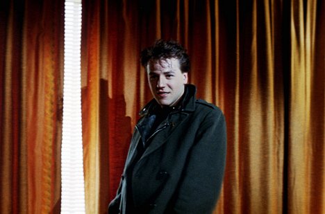 Ray Winstone - Ladies and Gentlemen, the Fabulous Stains - Filmfotos