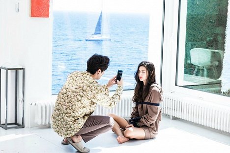 Lee Min-ho, Ji-hyun Jun - Pooreun badaui junsul - Filmfotos