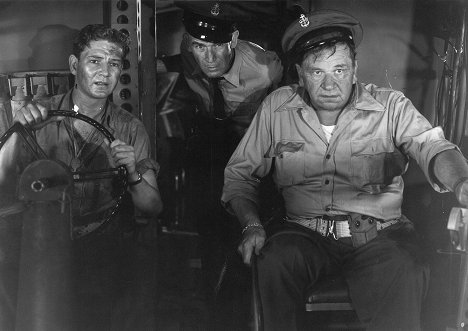 Tom Drake, James Gleason, Wallace Beery - This Man's Navy - Photos