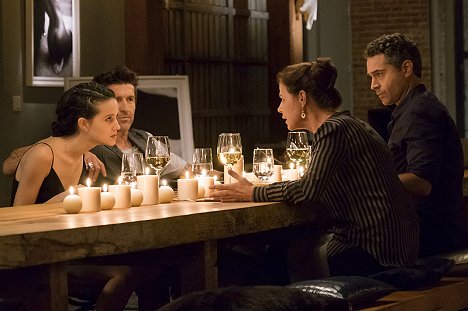 Julia Goldani Telles, Maura Tierney, Omar Metwally - The Affair - 302 - Photos