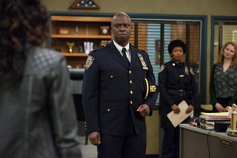 Andre Braugher - Brooklyn Nine-Nine - Johnny and Dora - Kuvat elokuvasta