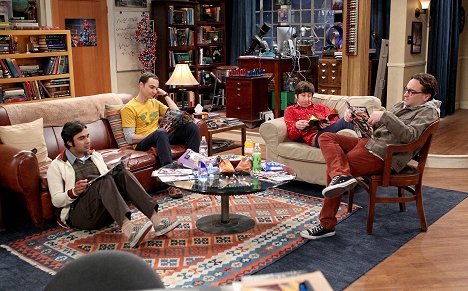 Kunal Nayyar, Jim Parsons, Simon Helberg, Johnny Galecki - The Big Bang Theory - The Hook-up Reverberation - Photos