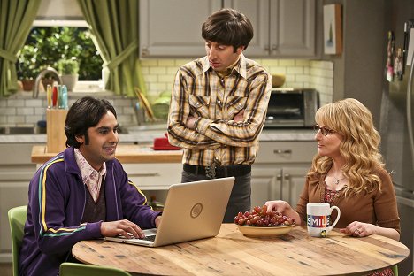 Kunal Nayyar, Simon Helberg, Melissa Rauch - The Big Bang Theory - Die Annäherungs-Versuchung - Filmfotos