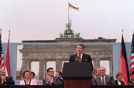 Ronald Reagan - Americká 80. léta - Z filmu