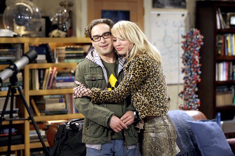 Johnny Galecki, Kaley Cuoco - The Big Bang Theory - The Loobenfeld Decay - Photos