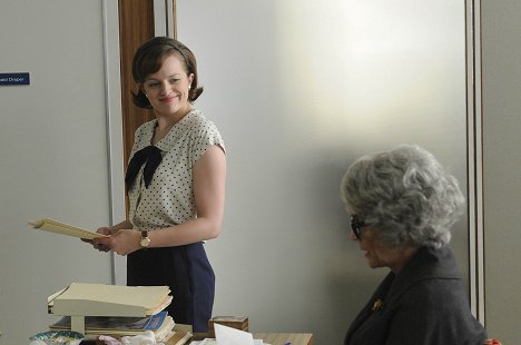 Elisabeth Moss, Randee Heller - Mad Men - The Beautiful Girls - De la película