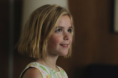 Kiernan Shipka - Mad Men - The Beautiful Girls - Photos