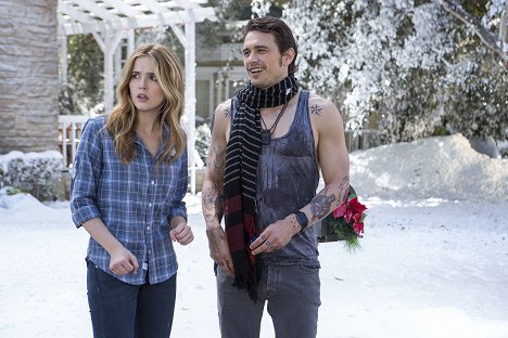 Zoey Deutch, James Franco - Why Him? - Photos