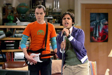 Jim Parsons, Kunal Nayyar - The Big Bang Theory - The Maternal Capacitance - Photos